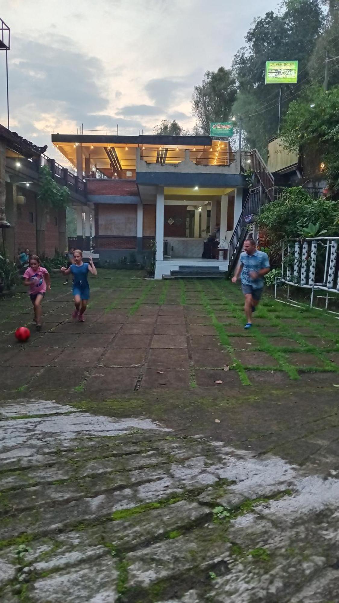 Kanaya Homestay & Warung Heaven Munduk Eksteriør billede